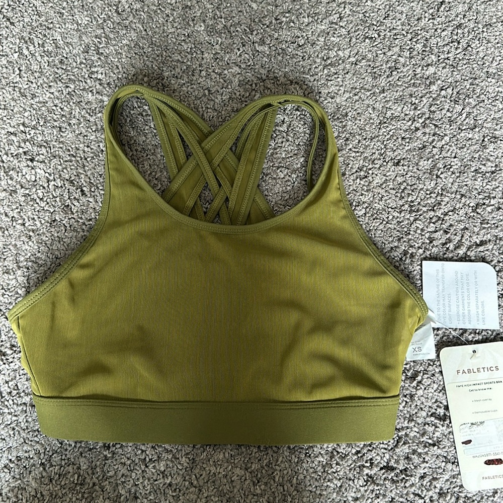 NWT Fabletics Faye High Impact Sports Bra size XS Green Mesh Strappy Padded